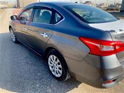 نیسان سێنترا